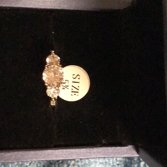 White Sapphire/Sterling Silver Round Cut Ring - Picture 2 of 14